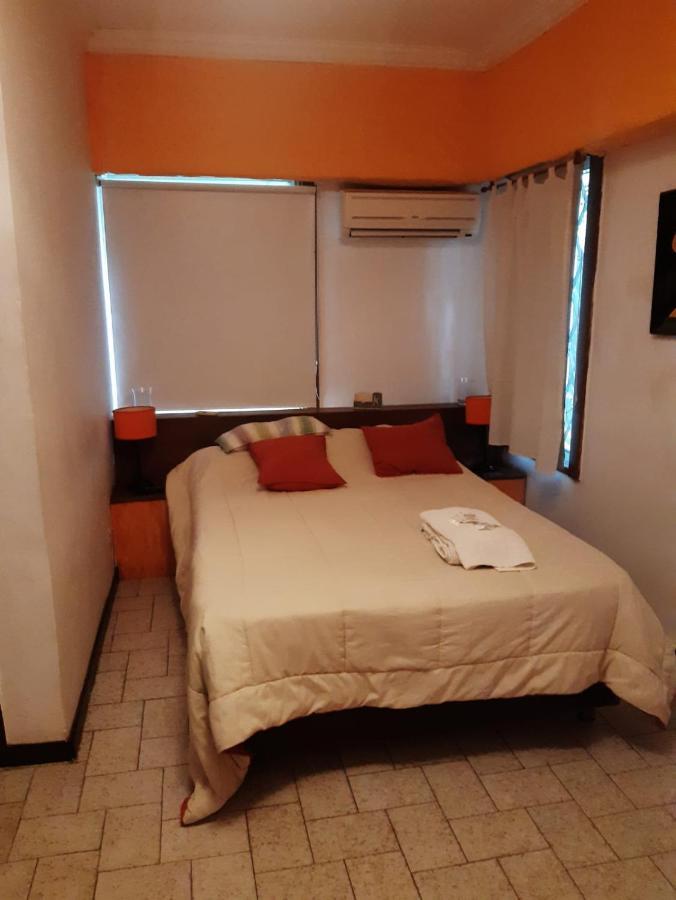 Hotel Duclout Confort Inn Monte Grande Extérieur photo
